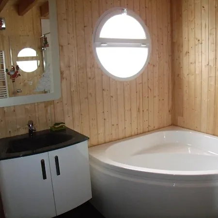 Magnifique Chalet A La Montagne Domek alpejski